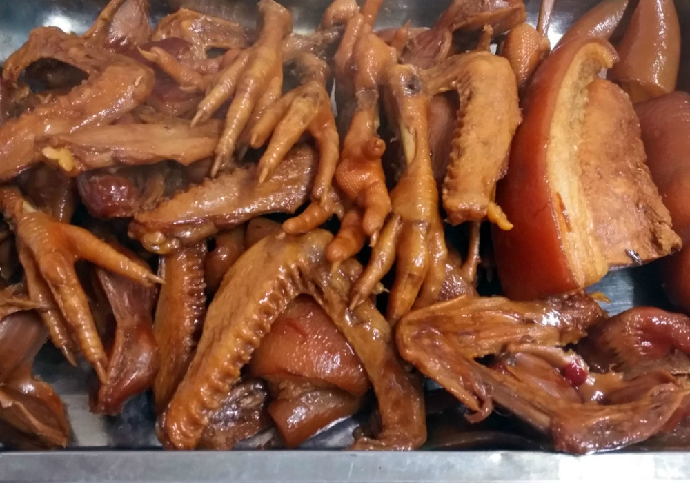 卤肉时,记得放入这4种香料,卤出来的肉又香又入味,家人都爱吃