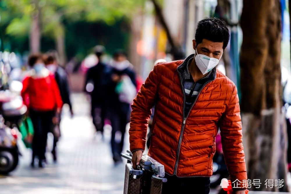 2020年春节,一个不平凡的新年!疫情防护期,镜头下的湛江街头市民