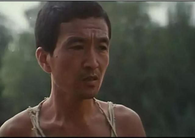 李保田不轻易接戏,但他的每部戏中的角色都深入人心,不管是喜来乐