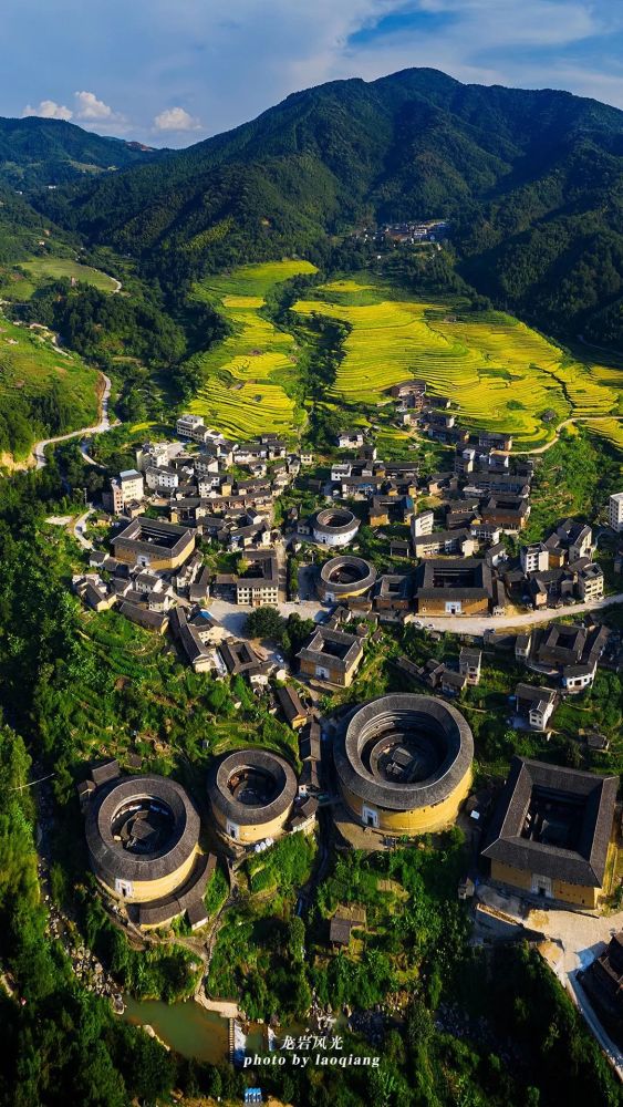 永定初溪土楼秋色