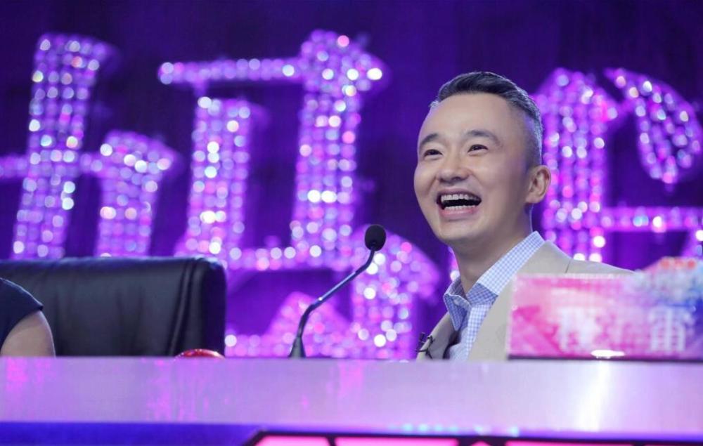 主持综艺节目无数,程雷适合做节目评委吗?网友给出了肯定答案
