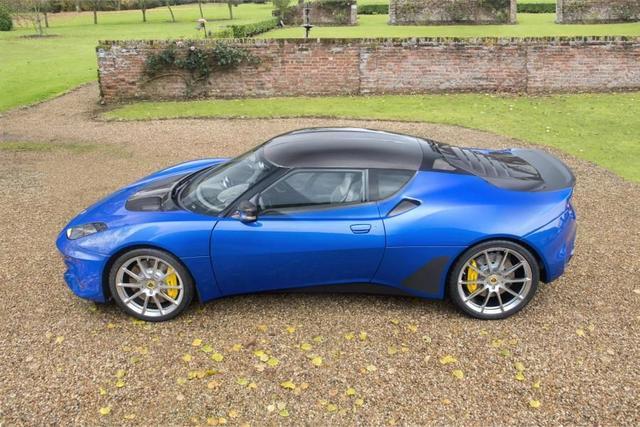 吉利集团的百万跑车——lotus evora