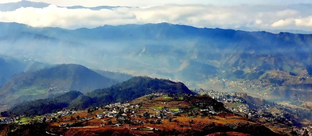 李新瑜,凉山彝族自治州,甘洛县,彝族,高山峡谷