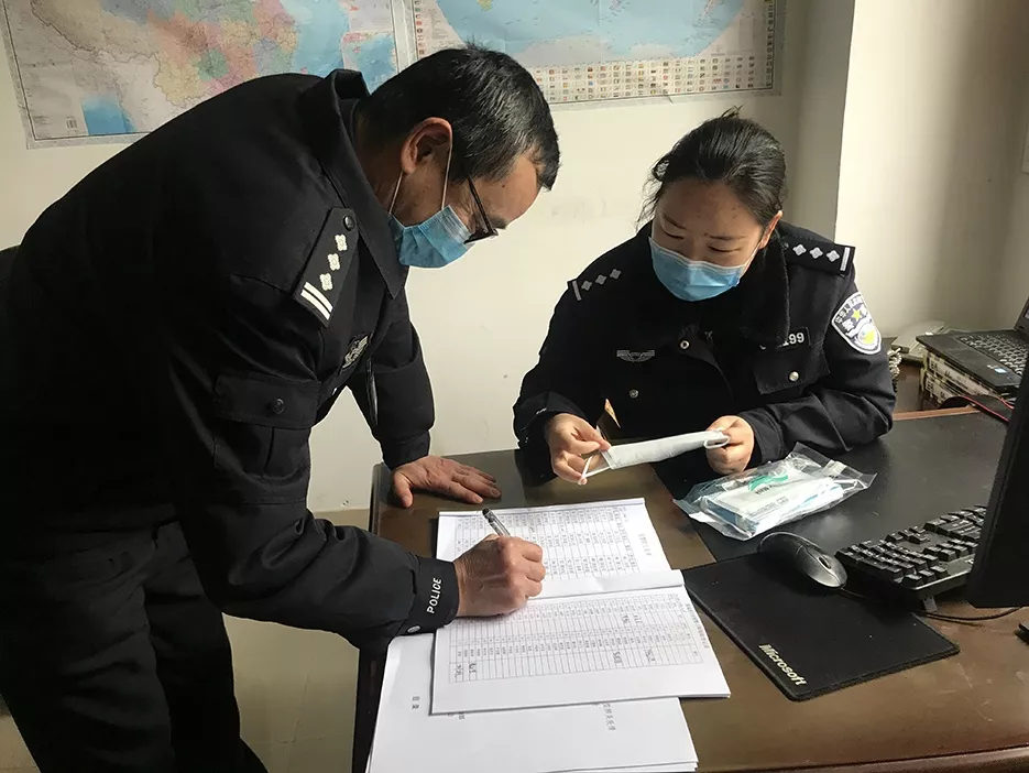 鹿城区看守所所长偷拍的照片,看了鼻酸