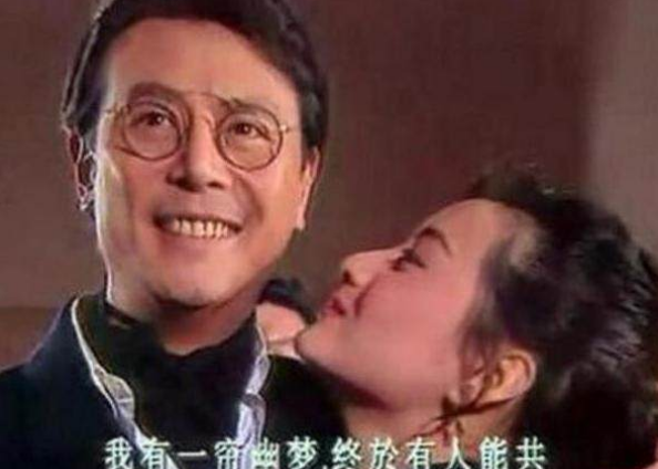 他曾"骗"刘雪华三千万,更害其不能生育,如今落魄乞求原谅