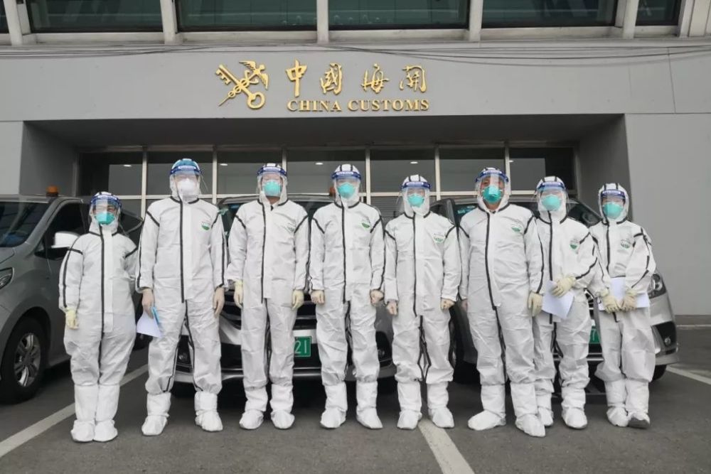 实测旅客体温,物资15分钟通关1小时装车,上海海关跑出