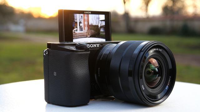 索尼a6100相机评测:入门级最好的aps-c相机