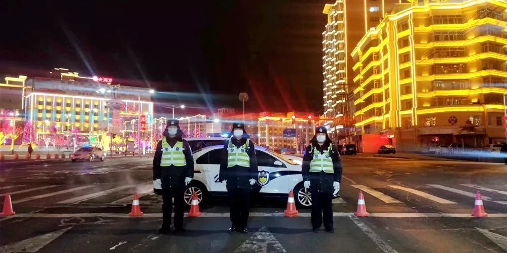 全员上岗劝返路面车辆 道路交通管制成效明显