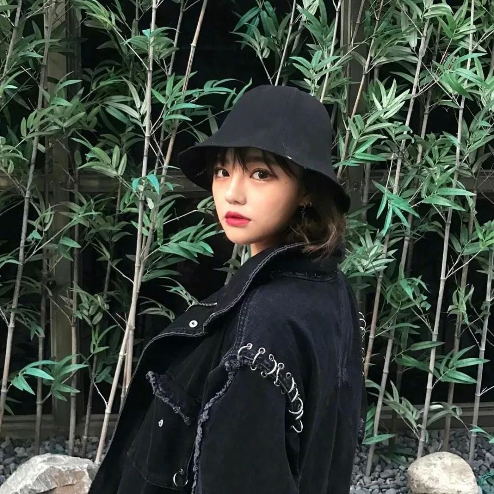 温柔干净且无关爱情的句子