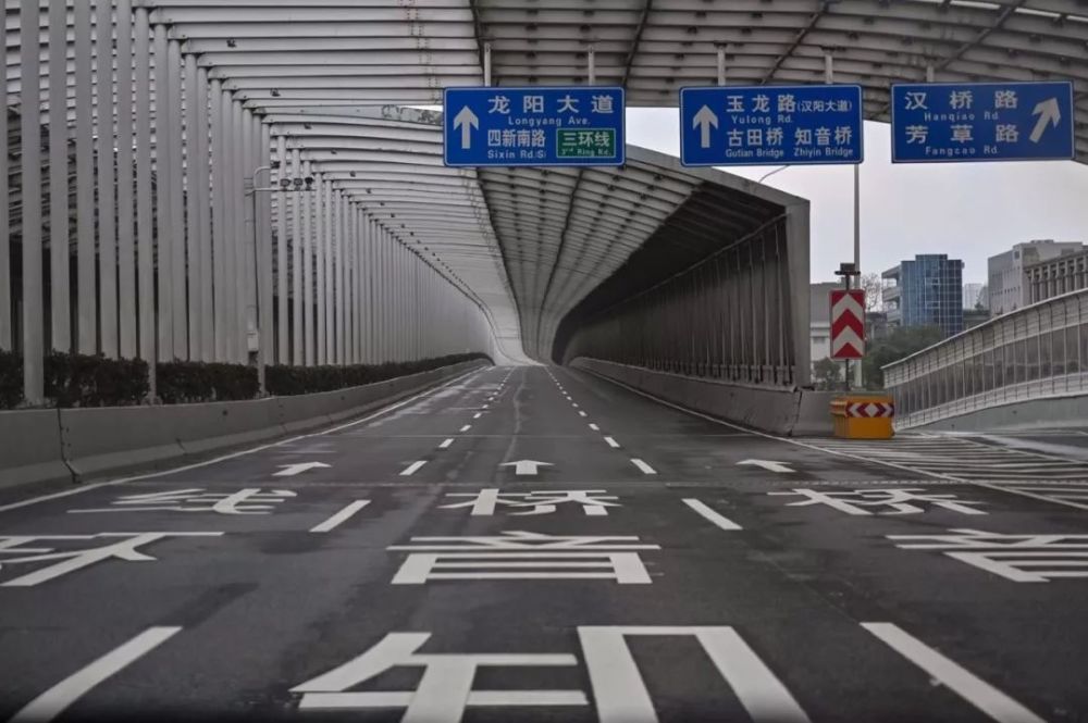 95后摄影师拍下疫情前的武汉!百万网友看完刷屏:武汉加油,等你痊愈!