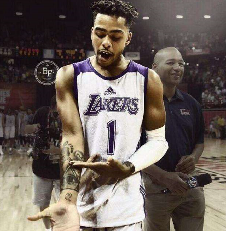 现役nba球星庆祝动作,詹姆斯霸王步,安东尼爆头,最帅竟是他