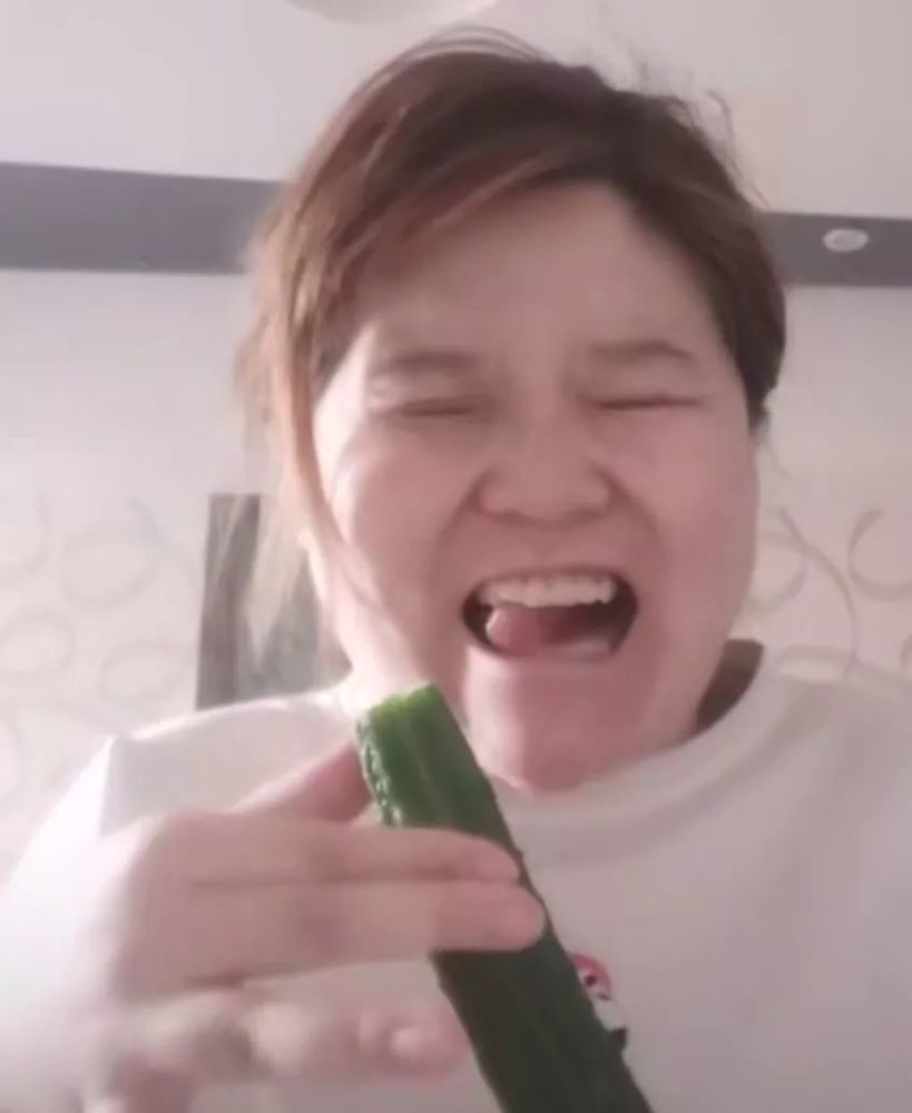无缘无故网暴女主播,郭老师真的