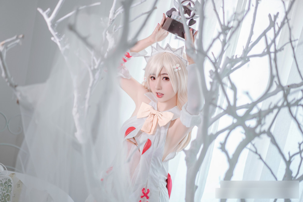 三组日本人气游戏《fgo》角色伊莉雅的cosplay作品欣赏!很可爱哦