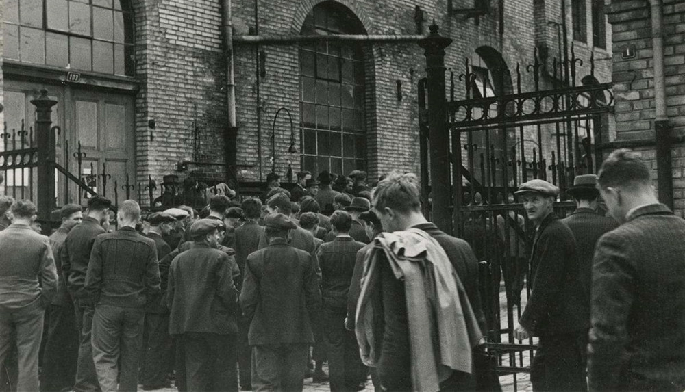 德国背负债务,哪来的钱打二战?别被电影给骗了,德国没