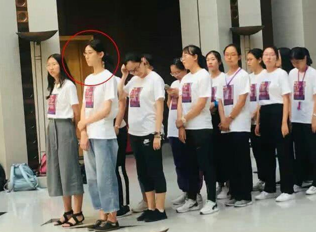 "清华才女"武亦姝,被吐槽个子高颜值低,网友:这是理科