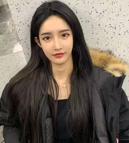 艾比颜值已过保质期?晒照屡次撞脸潘南奎,被怀疑去的同家整容医院