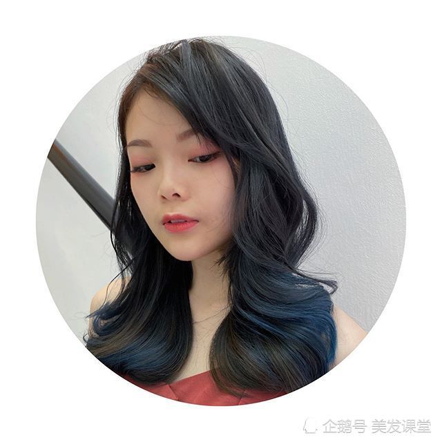 显白又减龄的发色,2020年这样染头发,年轻又时尚