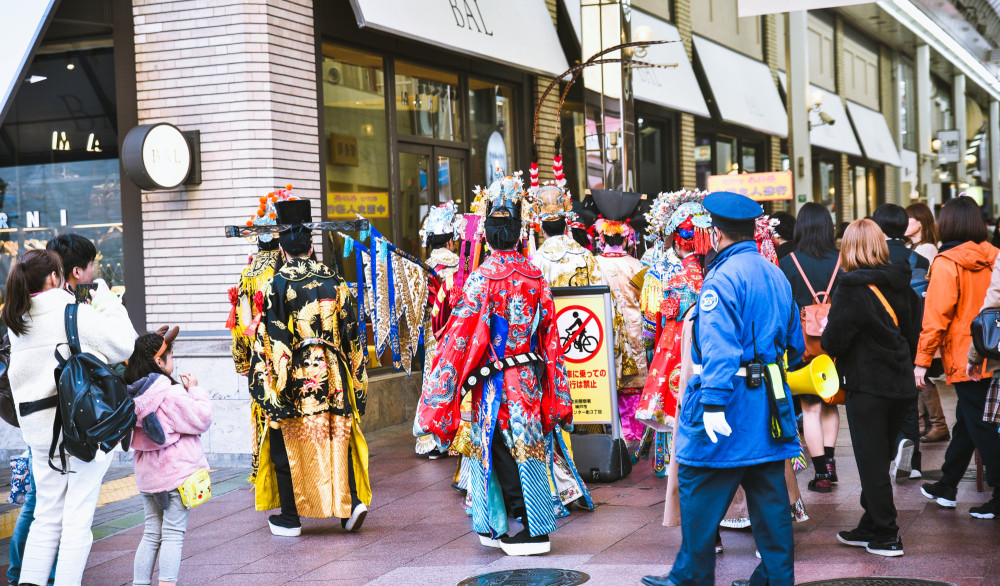 日本人为什么把中国人称作是南京人?来到当地中华街便