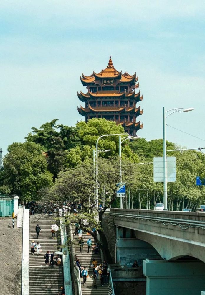 武汉黄鹤楼:待疫情结束,为君重放光彩