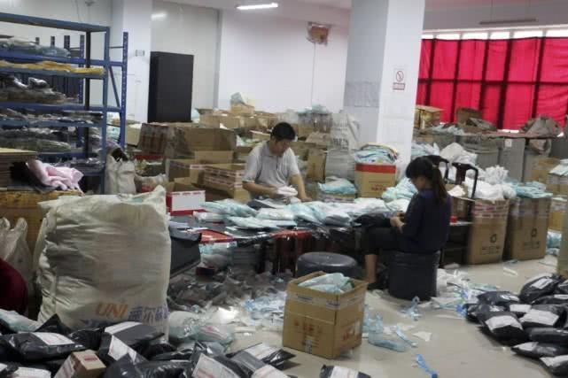 电商卖家真能顺利发货了?快递员:出不了村,出租房也不