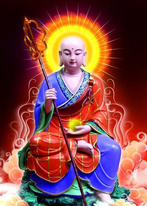 在佛教,第三只眼象征着开悟,被称为"智慧之眼".