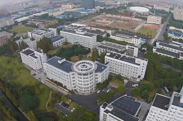 上海交通大学:高比能快充光子晶体锂硫电池