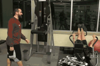 健身房那些搞笑的瞬间,不笑打我