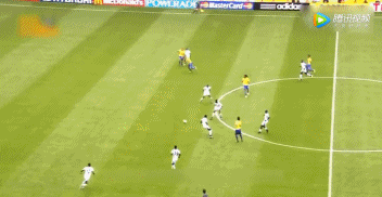 为何罗纳尔多被称作外星人?生涯88次过掉门将进球 钟摆过人成经典