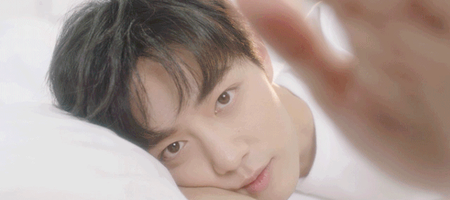 这个wink, 对不起,金泰亨, 耍酷的禁欲系高冷冰山脸, 白衬衫的肖战