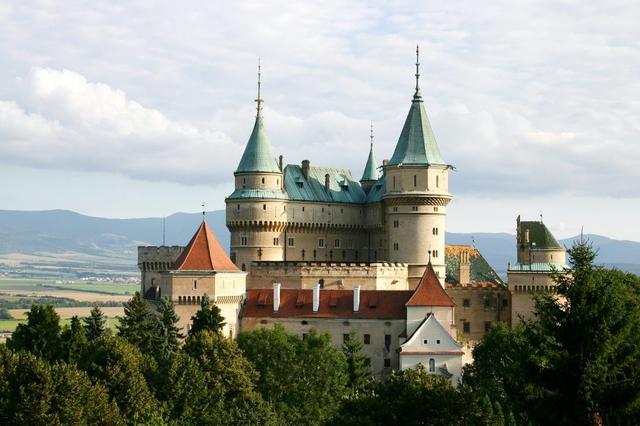 斯洛伐克波切尼斯城堡