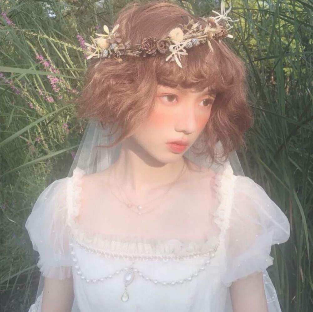 神仙女生头像:不该如此动心,公子原谅我的多情!