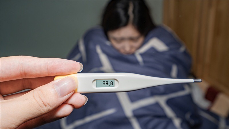 新型冠状病毒,发烧,医院,体温计,健康知识
