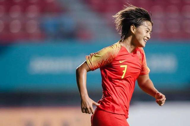 中国女足队史十大巨星:王霜第十,刘爱玲第二,第一实至