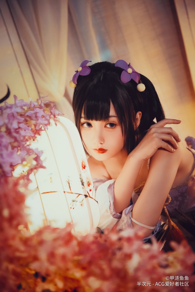 大学生cos王者荣耀小乔丁香结,网友:小乔长大了?