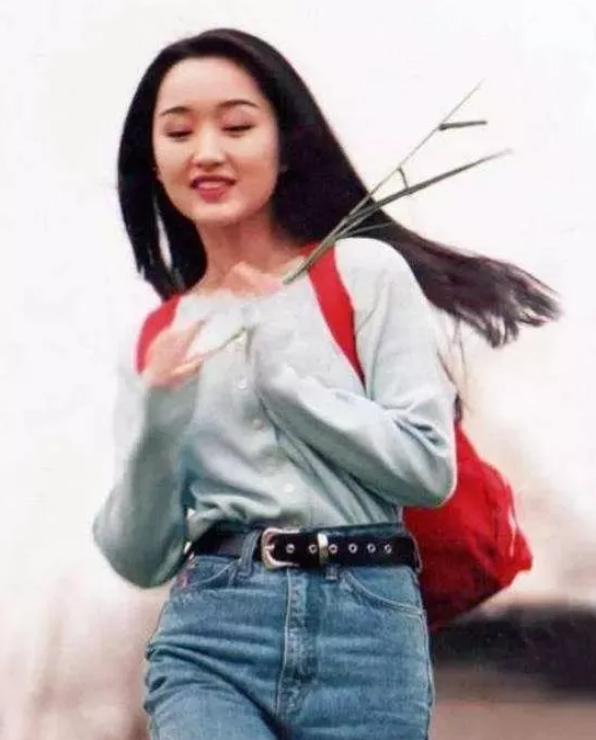 杨钰莹当年究竟有多纯?一组二十年前青涩旧照告诉你啥