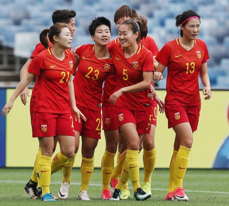 中国女足被澳大利亚逼平原因揭晓!球迷第一次发声,这次说了真话