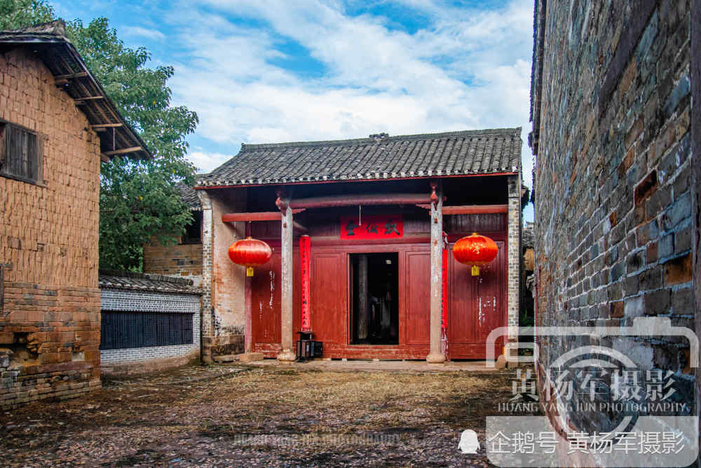 广东南雄新田古村的古韵,有西晋古村落之称古建筑众多