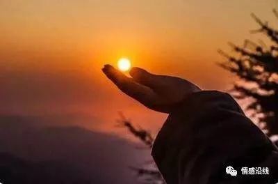 人这辈子,真的不容易. 干得太多了,人累; 想得太多了,心累.