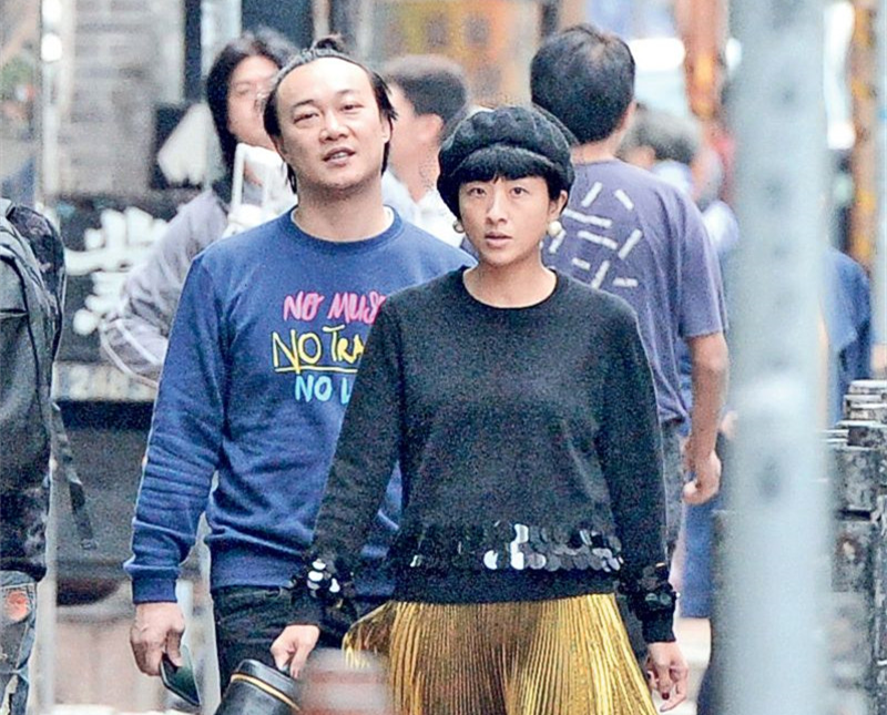 歌神近照胖了一圈,徐濠萦