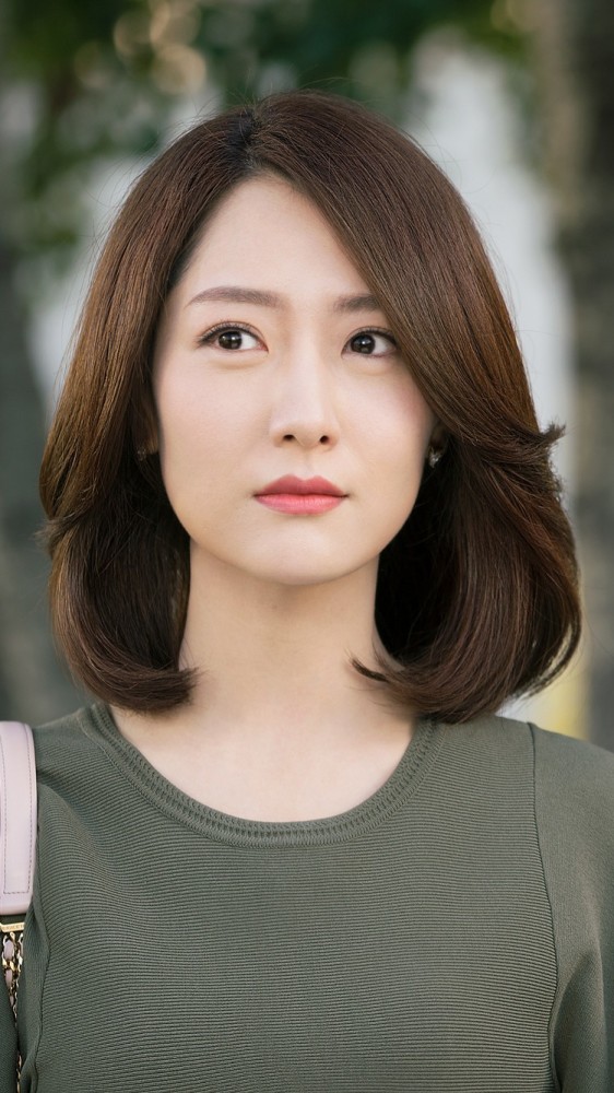 白冰精美壁纸:温婉大气,漂亮非常,令人迷恋