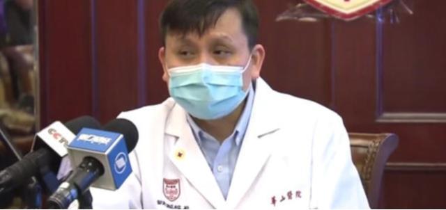 张文宏医生作为主任,决定着谁挡在最前面.