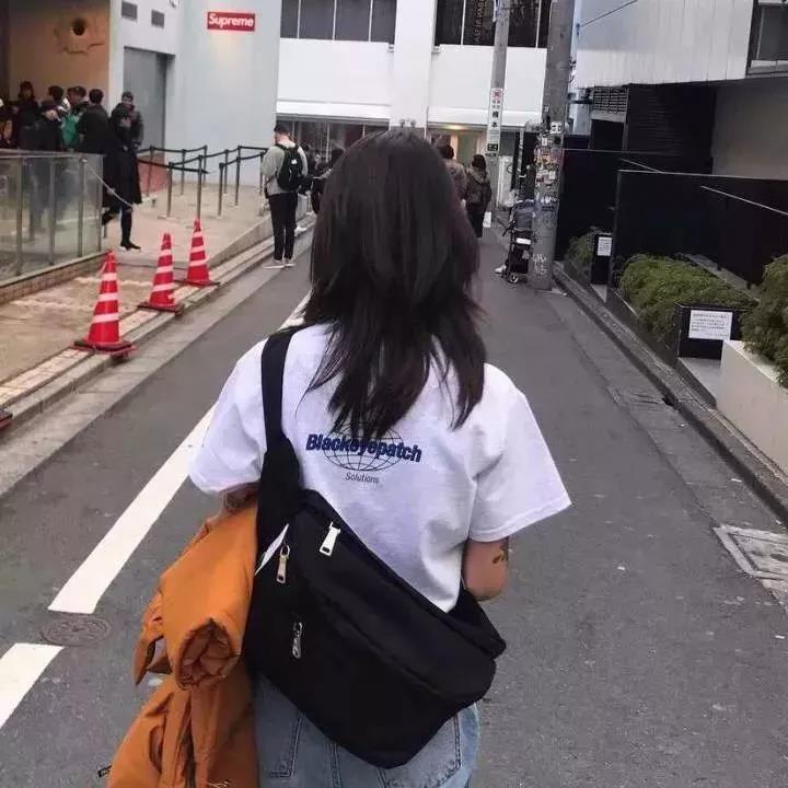 头像壁纸,女生头像,背影头像