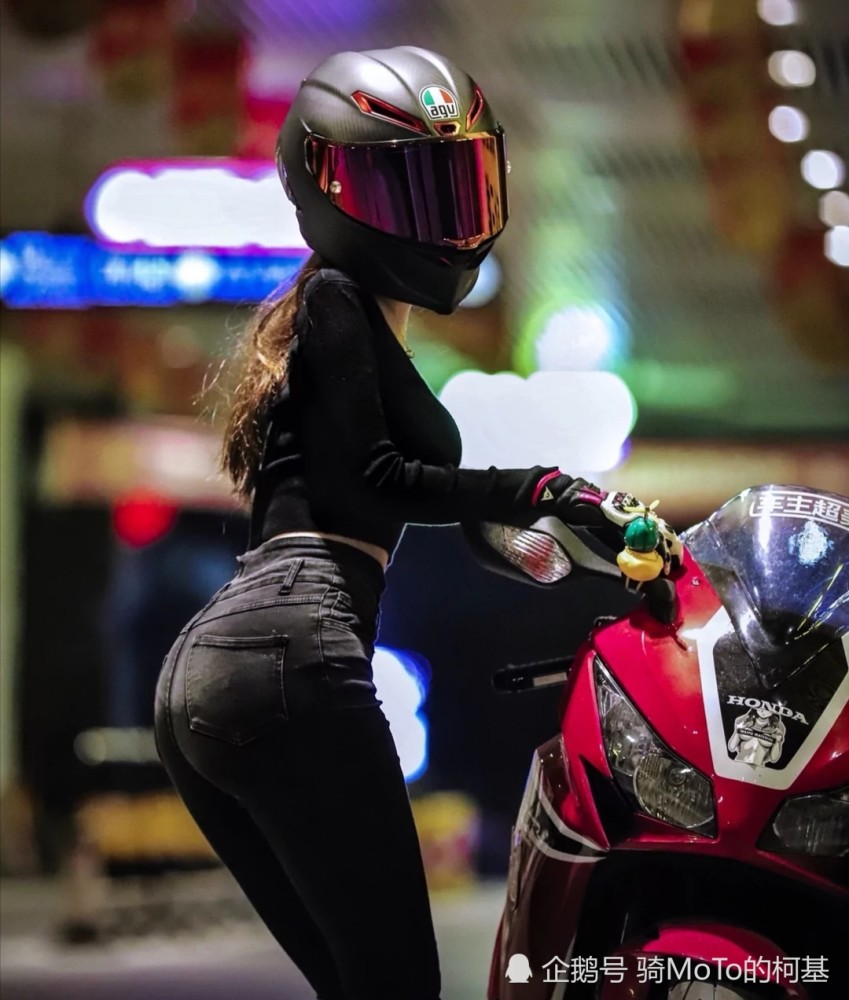 摩托车女骑士,了解一下!