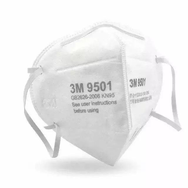 医用口罩或者其他n95级别以上的口罩,基本上可以防止飞沫的传播.