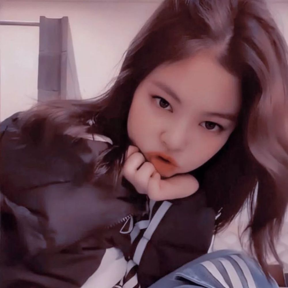 超可爱的jennie头像