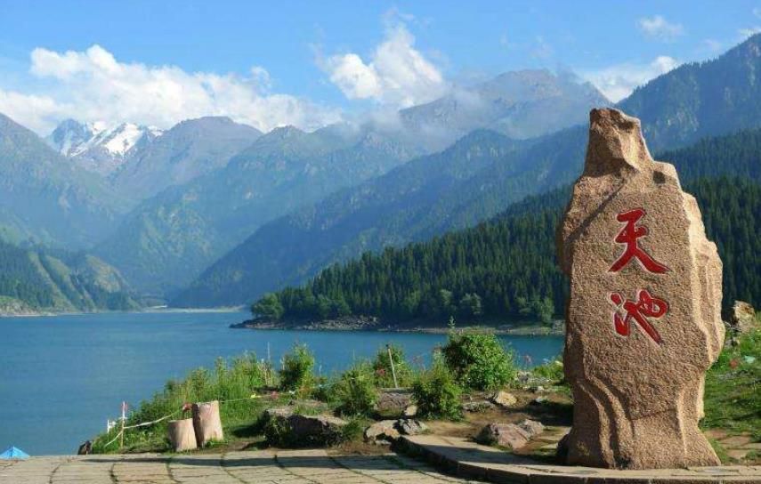 新疆第一山天山,天山天池,新疆天山风景,天山风景区,新疆旅游景点