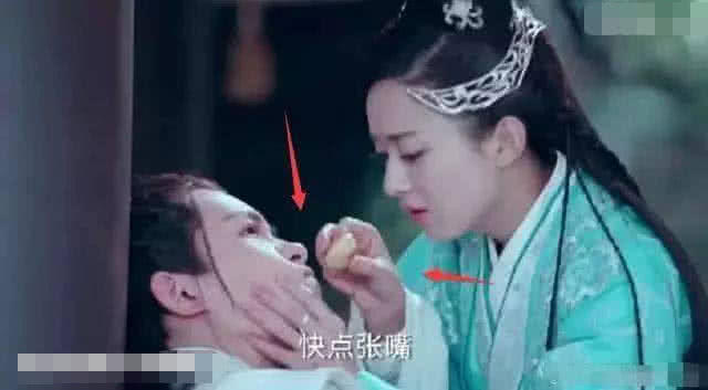 笑到胃痛的穿帮镜头:杨洋的吻戏我忍了,赵丽颖无意间露了啥?