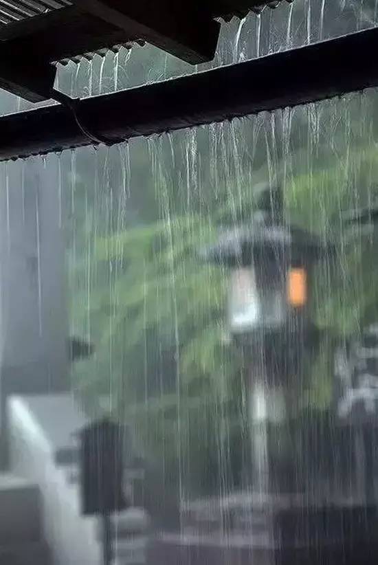 停留在诗词中的雨,美醉了