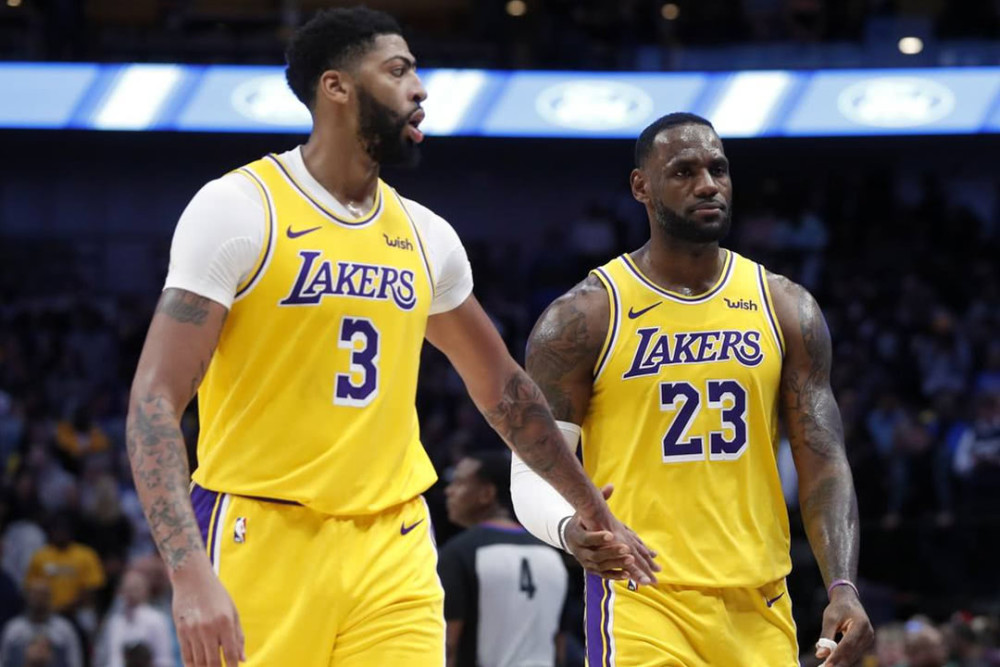 詹姆斯,湖人队,快船队,小卡,全明星赛