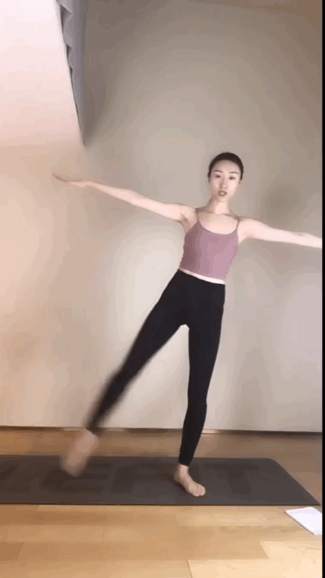 舞蹈 473_840 竖版 竖屏 gif 动态图 动图